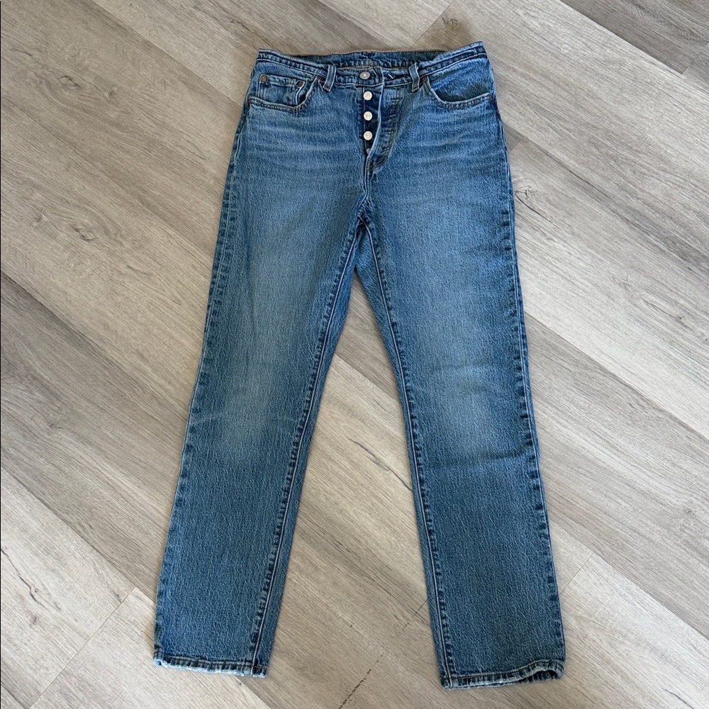 Levi’s 501 women High-Rise Straight Leg Jeans in Blue button fly size w28 l30